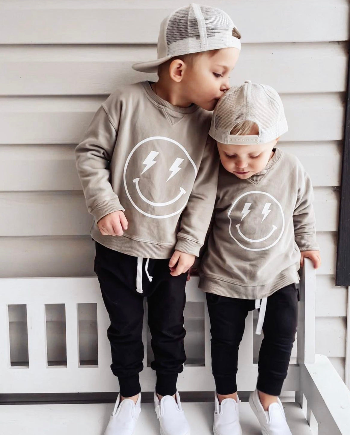 Rockstar Smiley Sweatshirt - Stormy
